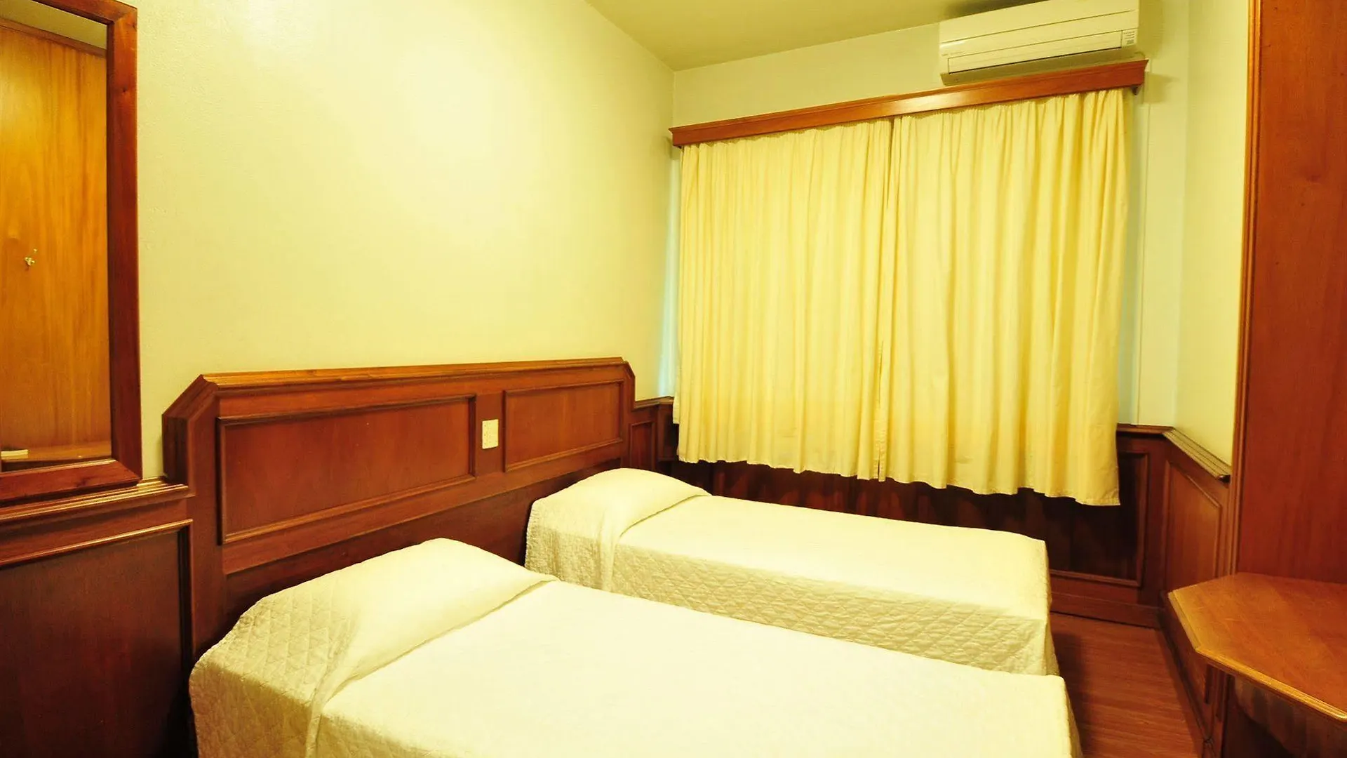 Hotel Gloria Blumenau 3*,  Brazil
